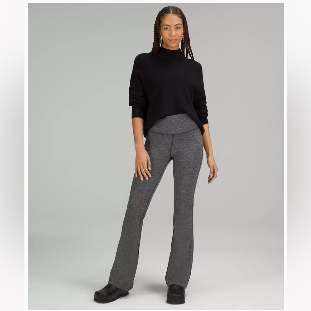 LULULEMON - High Rise Flared Yoga Pant (Heathered Grey)